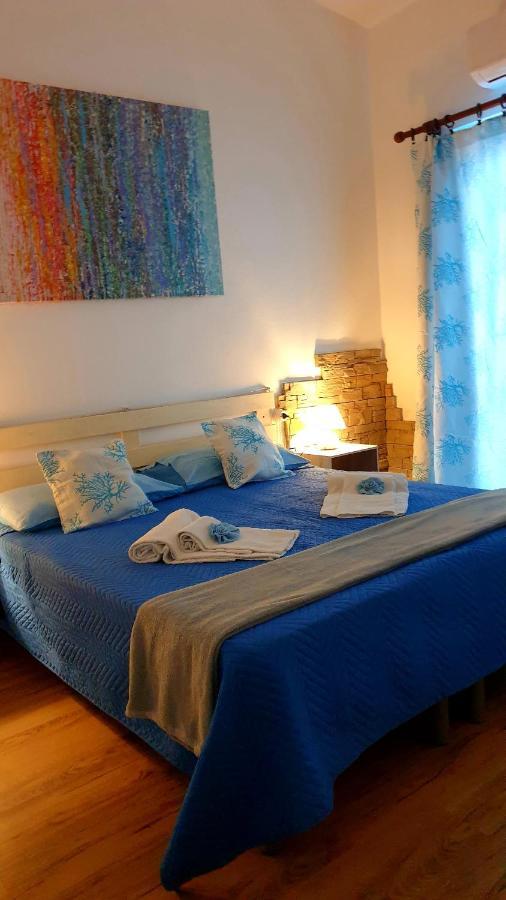B&B Cala Luna カーラゴノネ エクステリア 写真